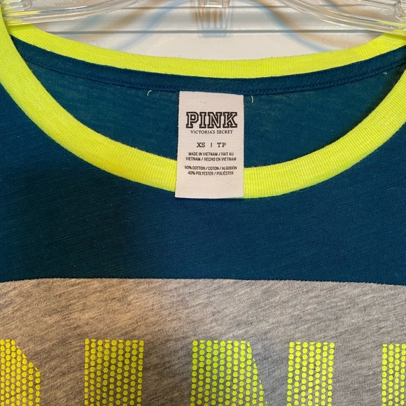 PINK long-sleeve T-shirt, women’s size XS - Picture 2 of 3